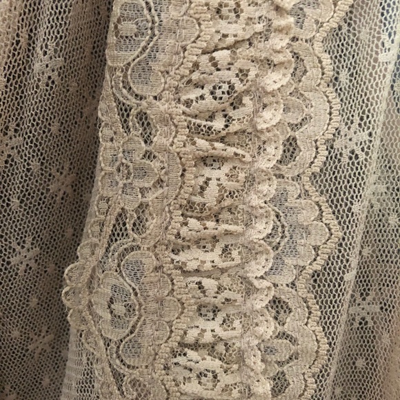 Sheer lace button down - Picture 5 of 5